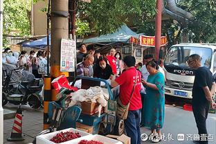 快船球馆赛后警报突响要求所有人撤离❗ 队记：误触发 目前已解除